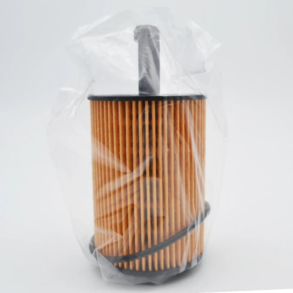 071115562 Oil Filter For Audi A2 A4 A6 Skoda Fabia VW Multivan Seat Toledo Mitsubishi Grandis Lancer Jeep Compass Patriot Ford